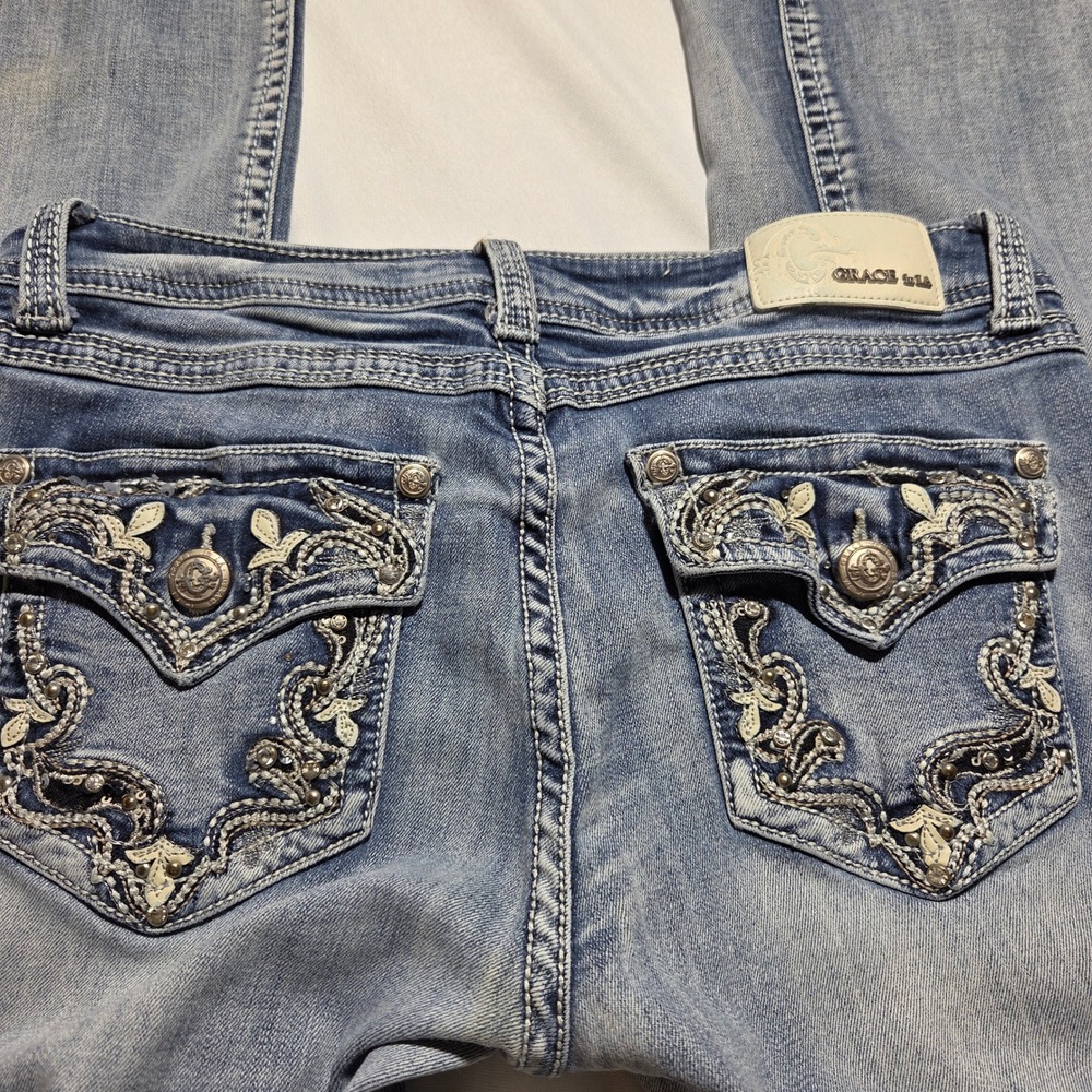 Y2k Grace in LA Easy Fit Embroidered Bootcut Jeans Light Wash Sequin Size 31 - Picture 5 of 8